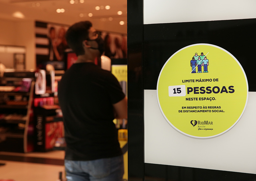 Retomada dos negócios - Revista Shopping Centers