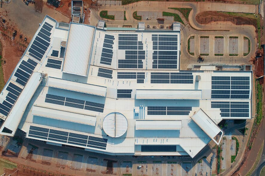 Cobertura solar Palladium Umuarama - Revista Shopping Centers
